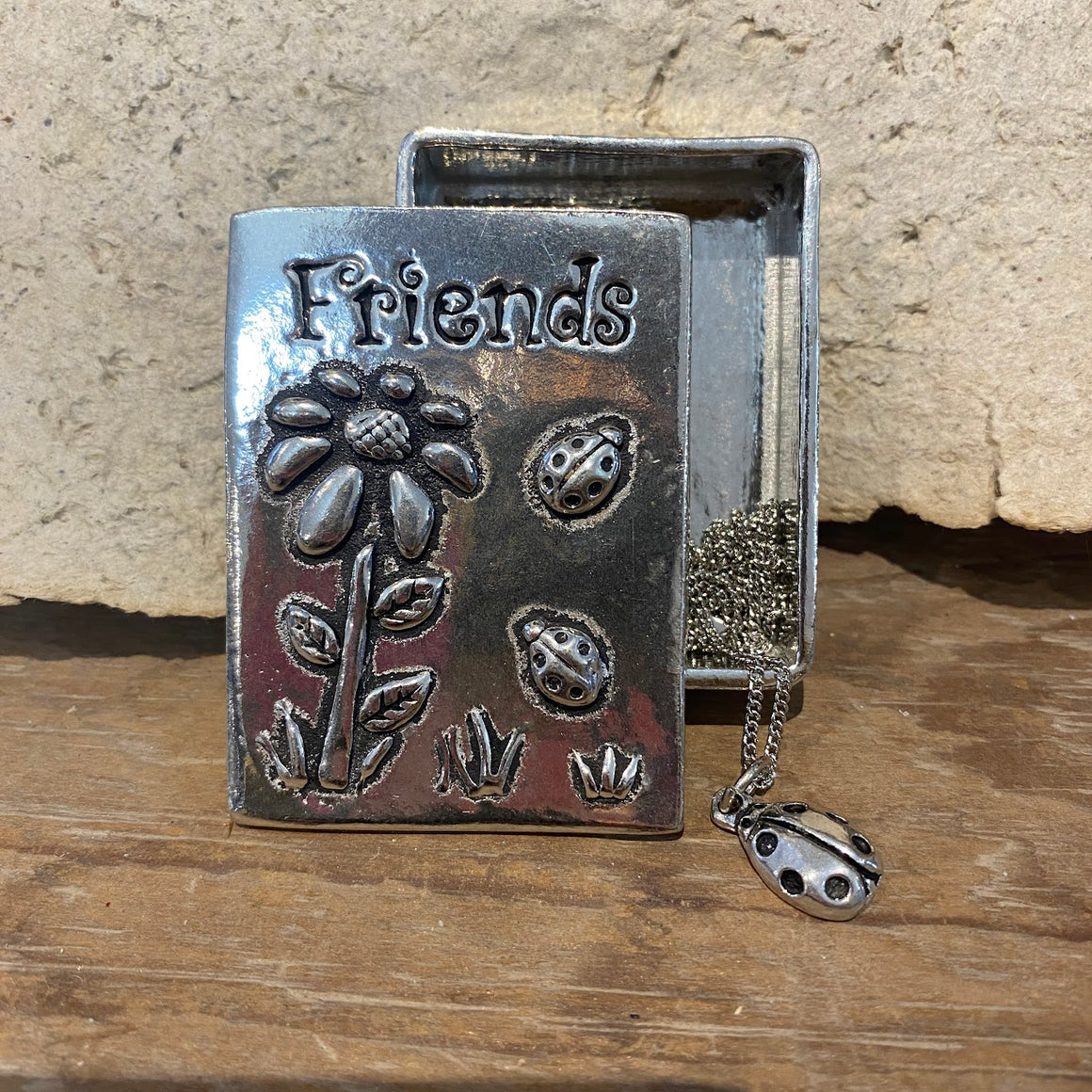 Necklace & Box (Friends)