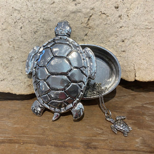 Necklace & Box (Turtle)